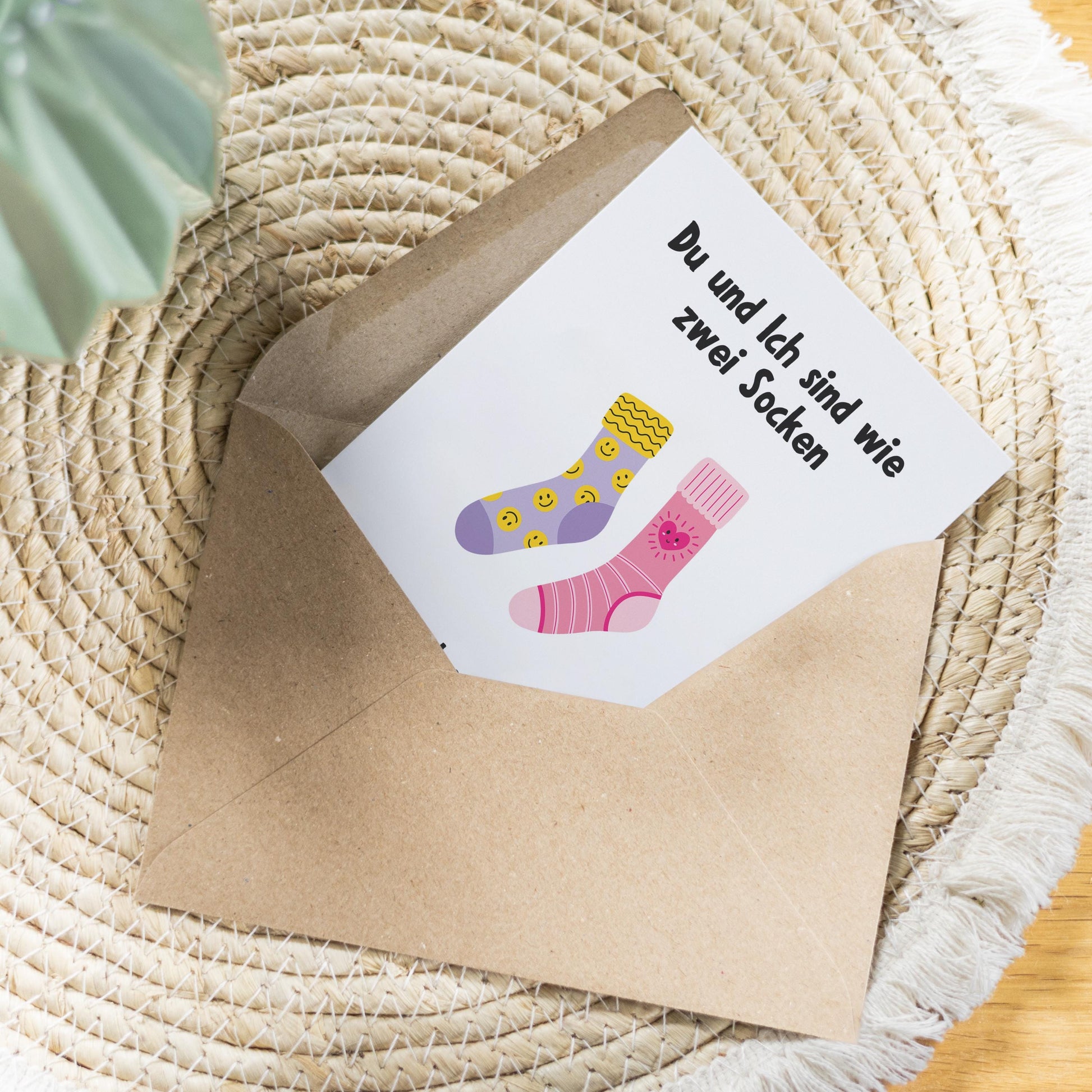 Spruchkarte Socken A6 personalisierbar Karte Spruchkarte Geschenk Geschenkkarte für Freunde Spruchkarte personalisierbar