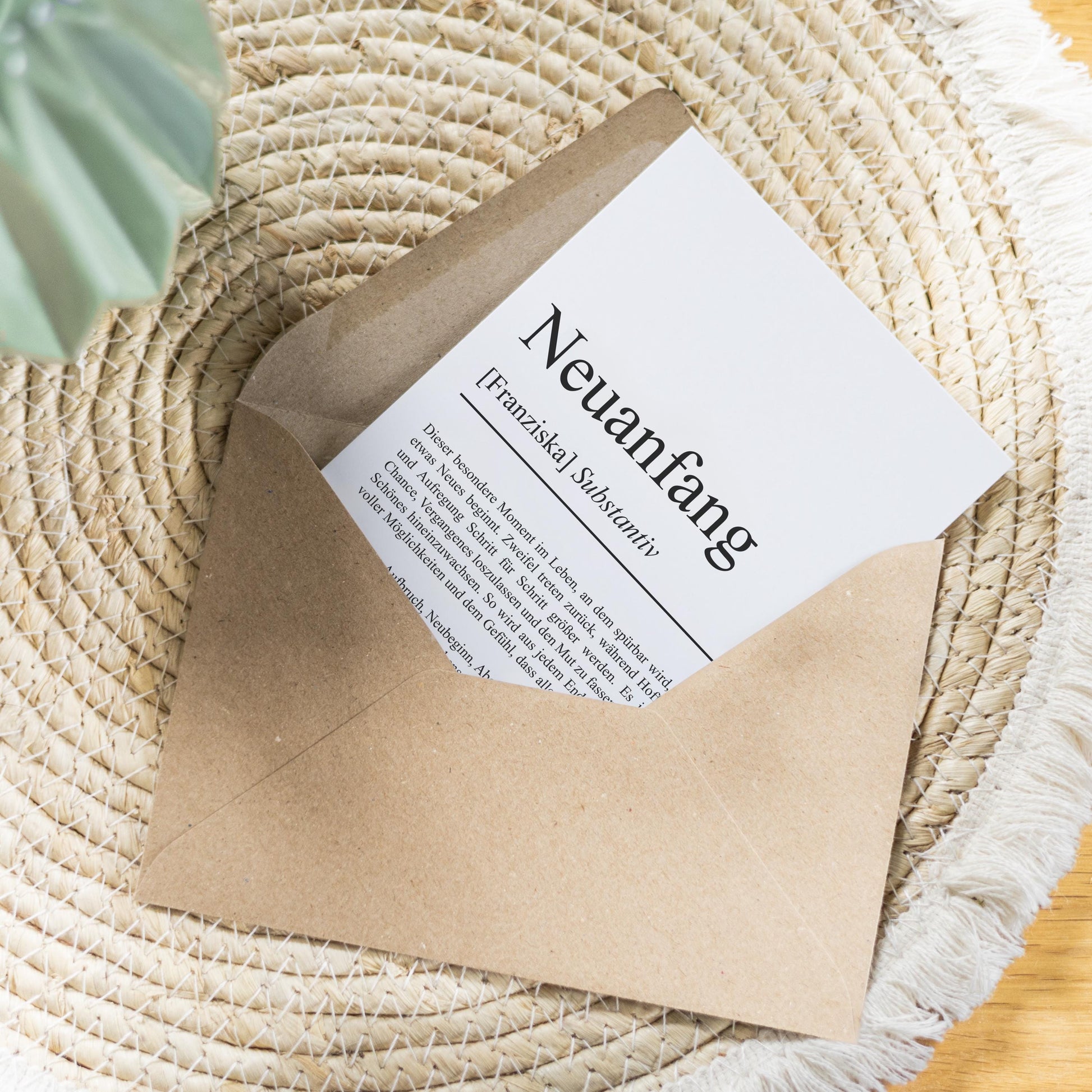 Neuanfang Definition Karte, A6, personaliserbar mit Namen, Mutmacher Karte, Affirmation Karte, Umschlag, Kartenhalter aus Echtholz