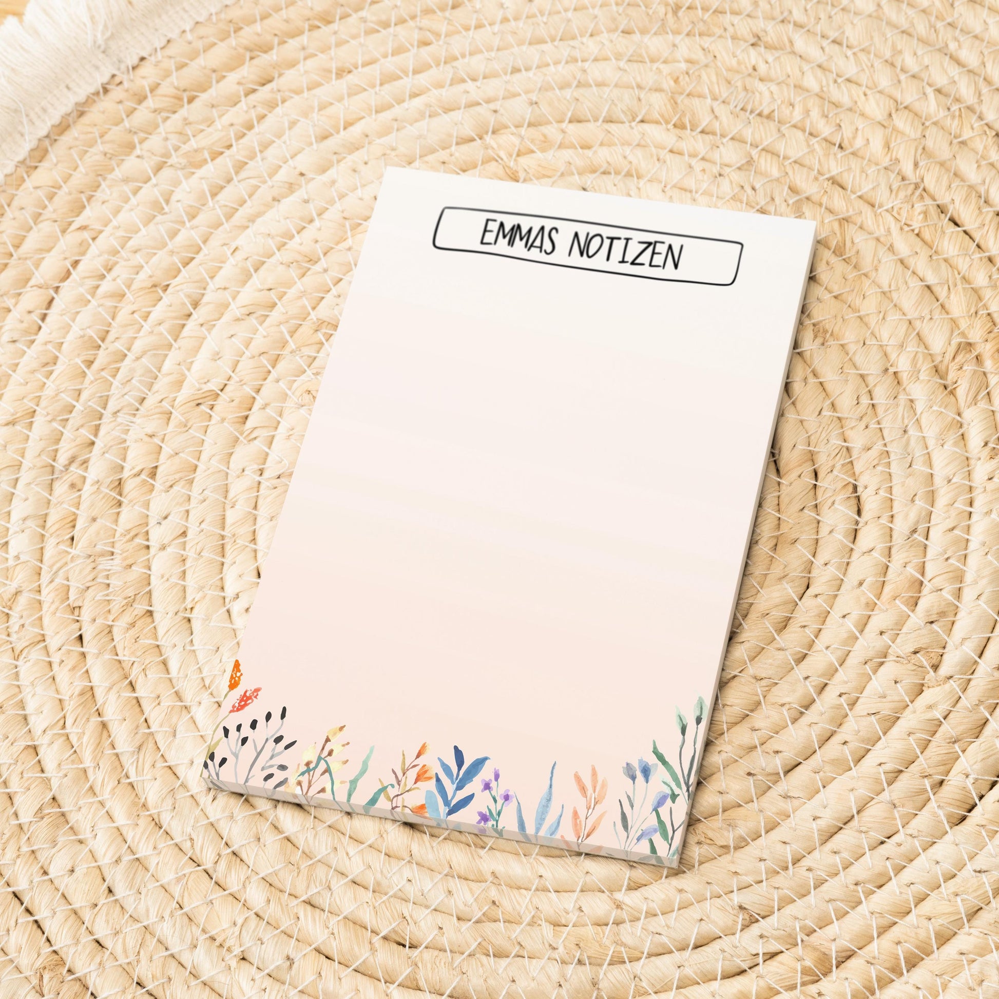 Notizblock Blumen Wiese Design, 10x15 cm, 50 Blatt mit Leimbindung, personalisierbar mit Namen, Handmade