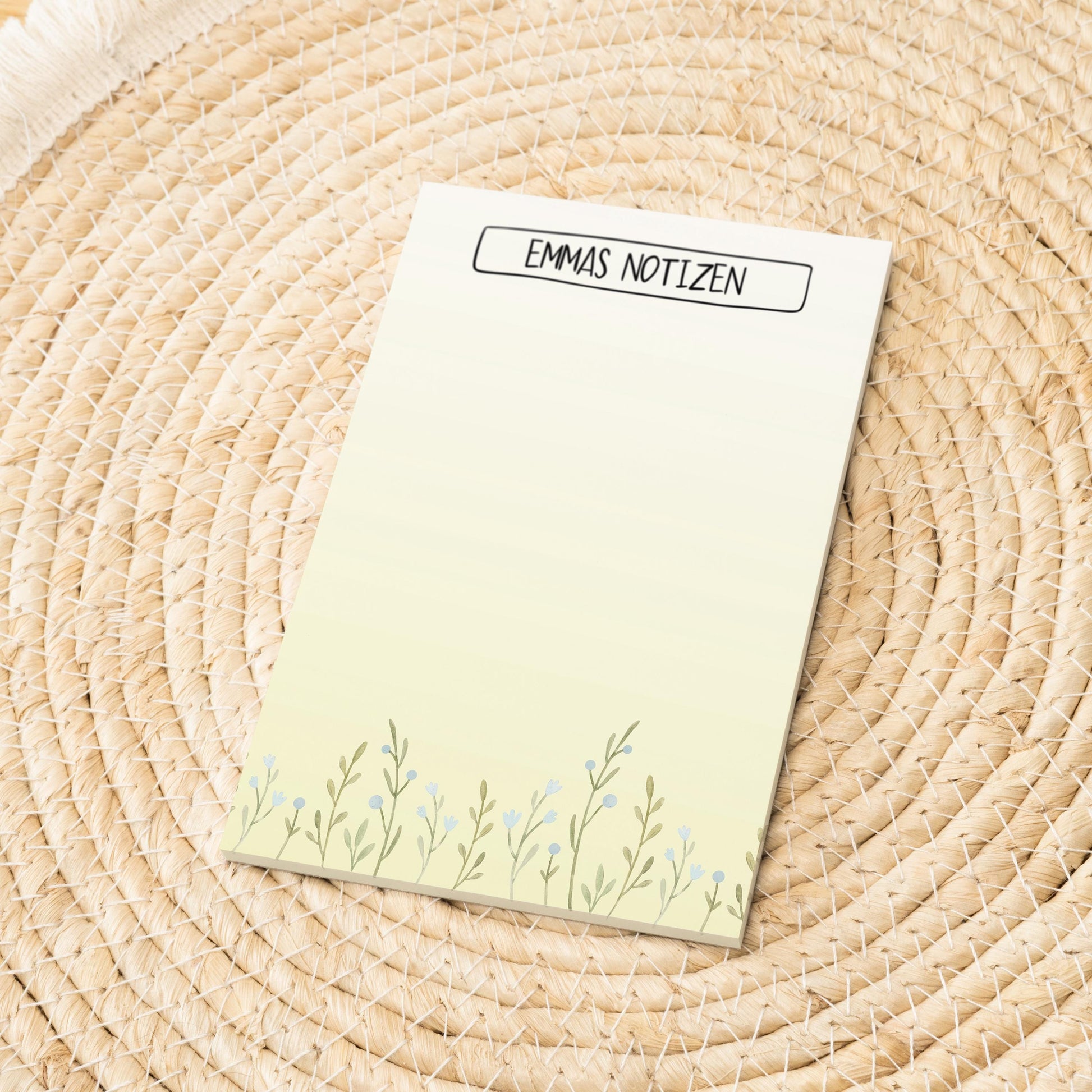 Notizblock Blumen Wiese Design, 10x15 cm, 50 Blatt mit Leimbindung, personalisierbar mit Namen, Handmade